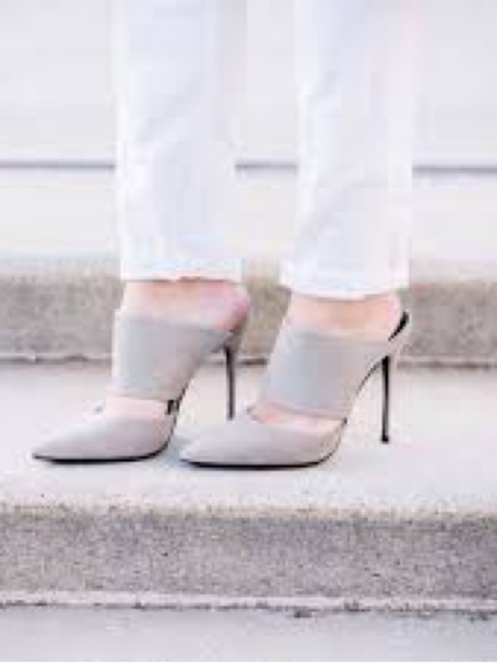 Shutz Quereda Suede Pointed Toe Mules - Picture 3 of 10